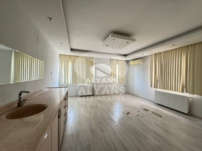 ALYANS'TAN TABELA DEĞERİ YÜKSEK OFİS 2+1