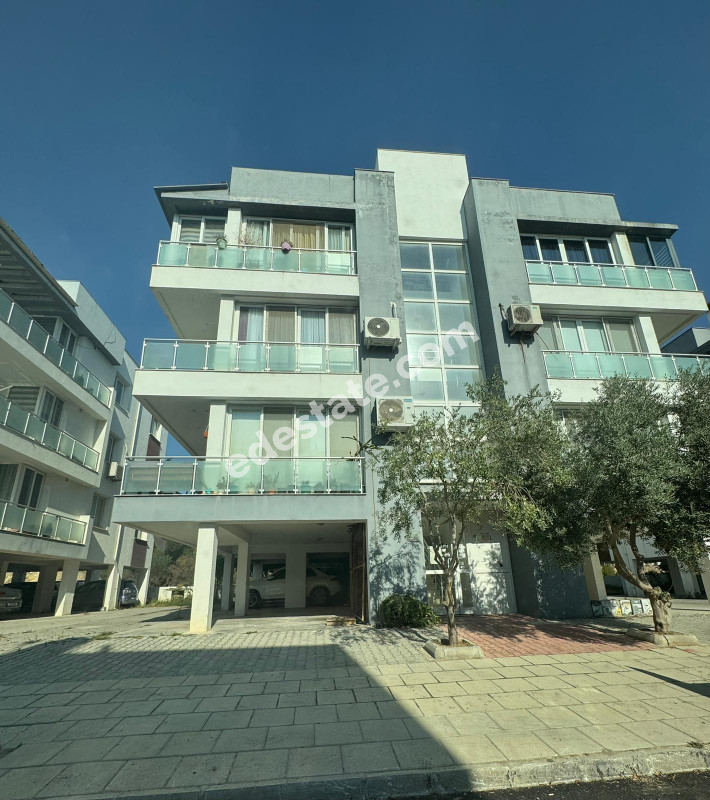 Lefkoşa Küçük Kaymaklı'da TÜRK MALI SATILIK 3+1  DAİRE
