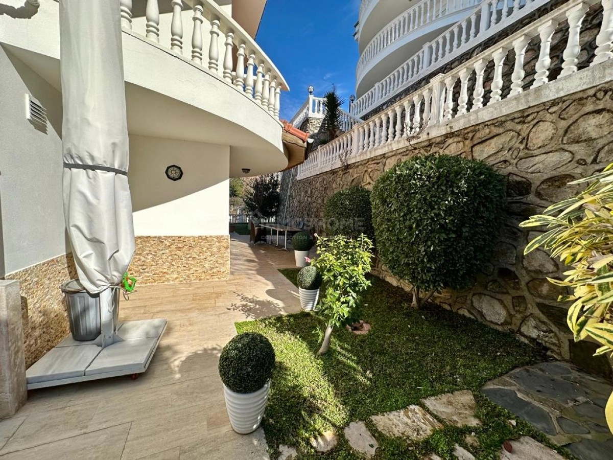 Kargıcak Olive Hill Manzaralı Villa