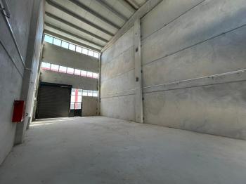 AFYON ÜÇOK EMLAKTAN AKCİN MAH 150M² SIFIR SATILIK DÜKKANLAR 