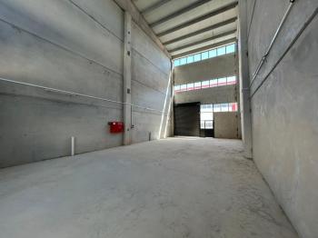 AFYON ÜÇOK EMLAKTAN AKCİN MAH 150M² SIFIR SATILIK DÜKKANLAR 