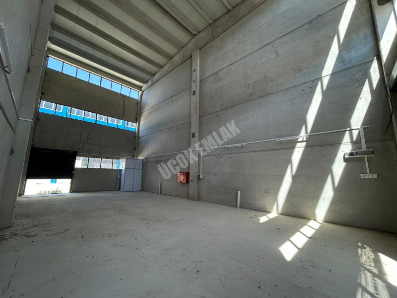 AFYON ÜÇOK EMLAKTAN AKCİN MAH 150M² SIFIR SATILIK DÜKKANLAR 
