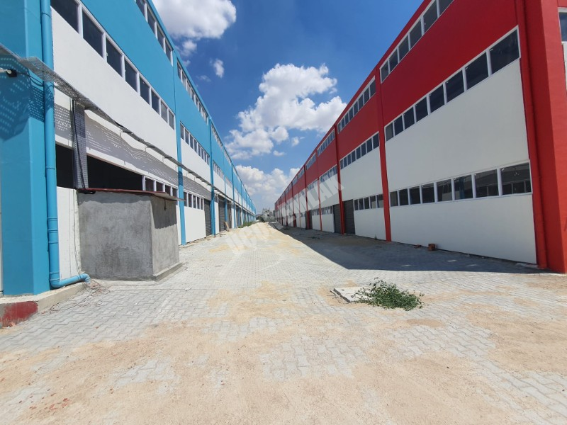 AFYON ÜÇOK EMLAKTAN AKCİN MAH 150M² SIFIR SATILIK DÜKKANLAR 