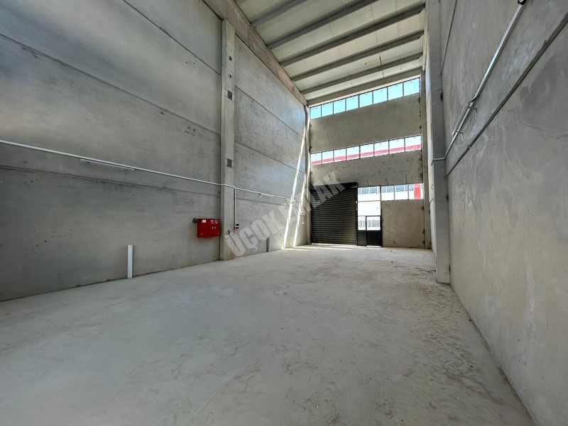 AFYON ÜÇOK EMLAKTAN AKCİN MAH 150M² SIFIR SATILIK DÜKKANLAR 
