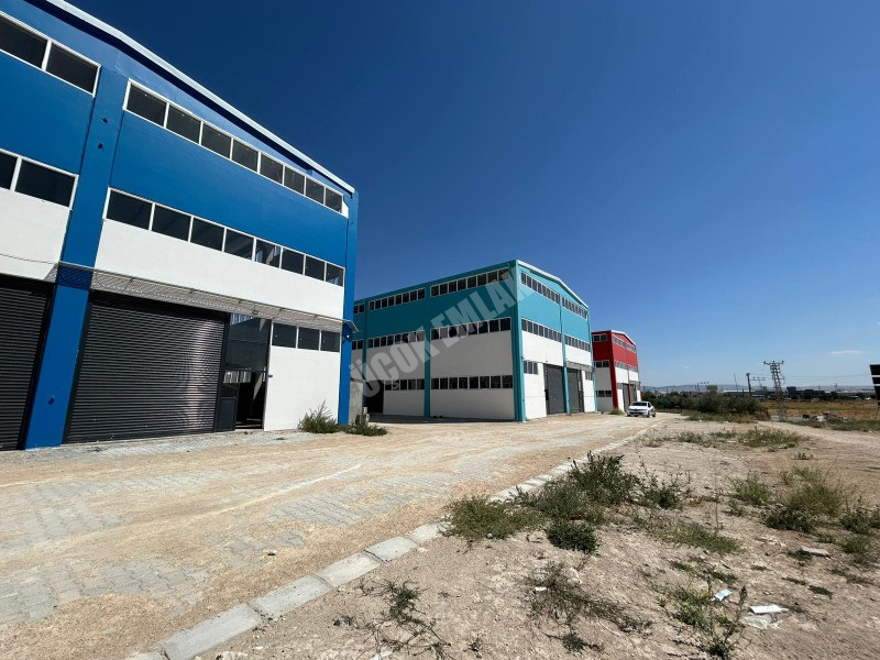 AFYON ÜÇOK EMLAKTAN AKCİN MAH 150M² SIFIR SATILIK DÜKKANLAR 