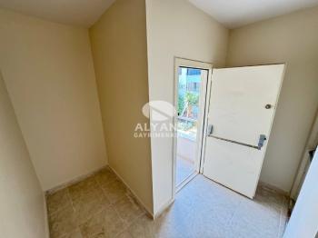 ALYANS'TAN MERKEZİ KONUMDA İSKANLI 3+1 FULL DONANIMLI DAİRE