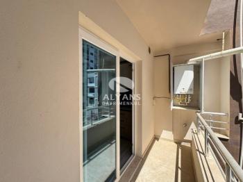 ALYANS'TAN MERKEZİ KONUMDA İSKANLI 3+1 FULL DONANIMLI DAİRE