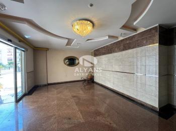 ALYANS'TAN MERKEZİ KONUMDA İSKANLI 3+1 FULL DONANIMLI DAİRE