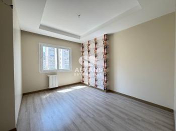 ALYANS'TAN MERKEZİ KONUMDA İSKANLI 3+1 FULL DONANIMLI DAİRE