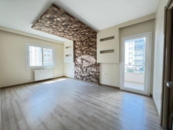 ALYANS'TAN MERKEZİ KONUMDA İSKANLI 3+1 FULL DONANIMLI DAİRE