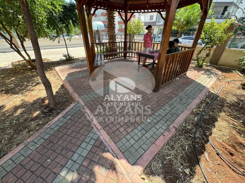 ALYANS'TAN MERKEZİ KONUMDA İSKANLI 3+1 FULL DONANIMLI DAİRE