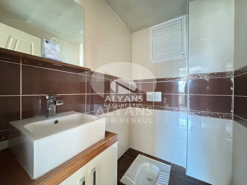 ALYANS'TAN MERKEZİ KONUMDA İSKANLI 3+1 FULL DONANIMLI DAİRE