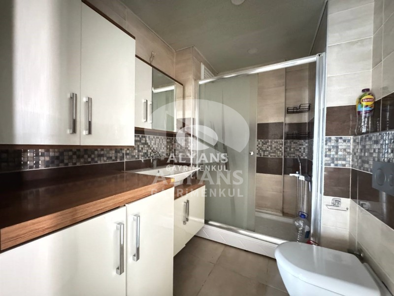ALYANS'TAN MERKEZİ KONUMDA İSKANLI 3+1 FULL DONANIMLI DAİRE