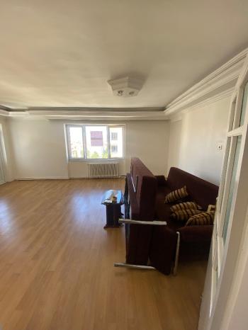 GÜVENAY - ÇORUM KARAKEÇİLİ MAH. FATİH CADDESİ ÜZERİ 3+1 KİRALIK DAİRE
