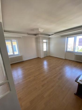 GÜVENAY - ÇORUM KARAKEÇİLİ MAH. FATİH CADDESİ ÜZERİ 3+1 KİRALIK DAİRE