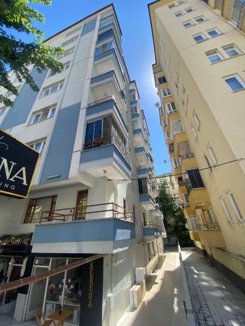GÜVENAY - ÇORUM KARAKEÇİLİ MAH. FATİH CADDESİ ÜZERİ 3+1 KİRALIK DAİRE