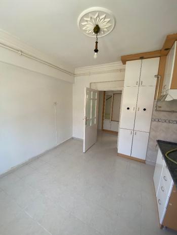 GÜVENAY - ÇORUM KARAKEÇİLİ MAH. FATİH CADDESİ ÜZERİ 3+1 KİRALIK DAİRE