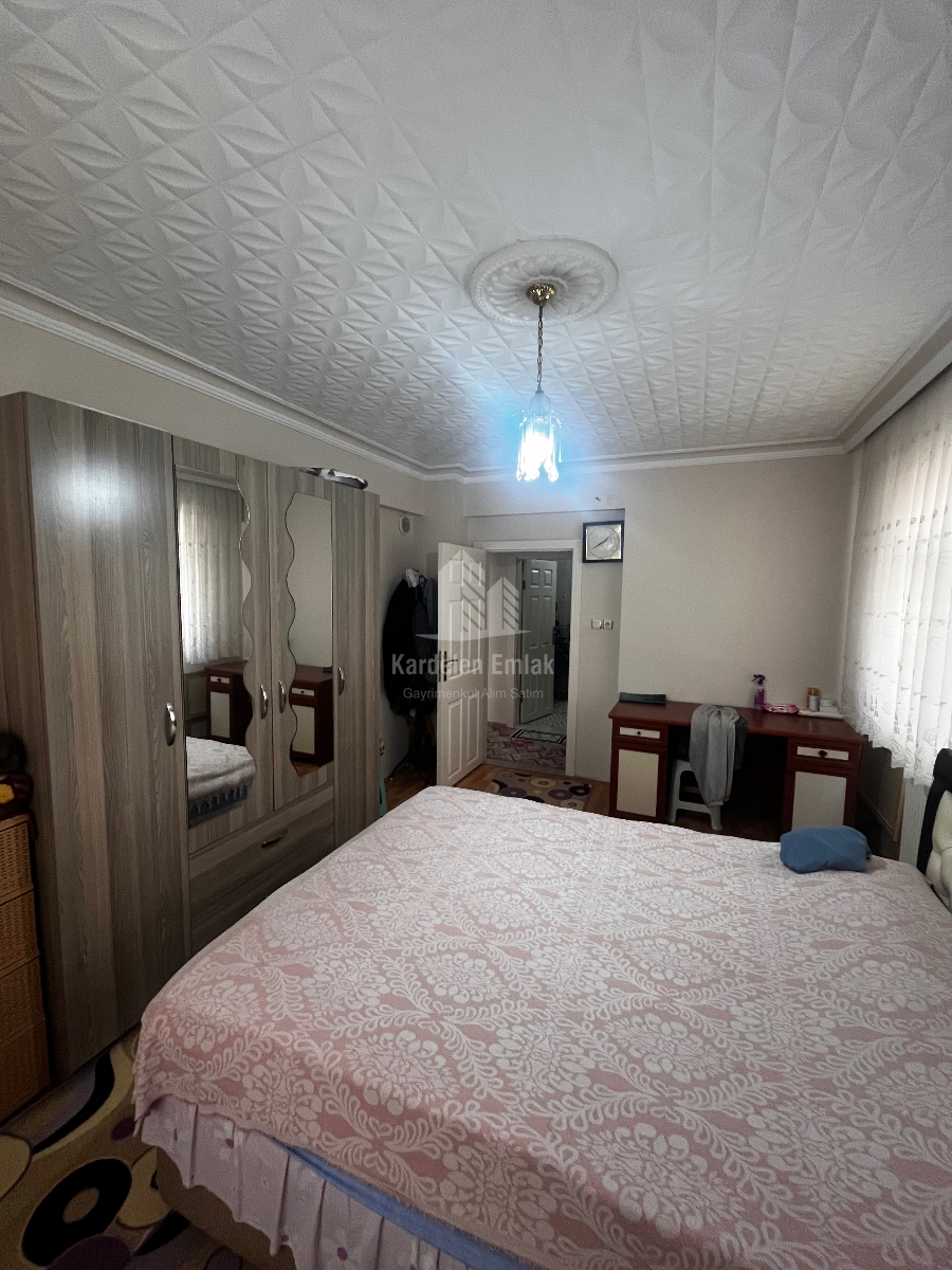 SEVİLLER MAH. SATILIK 3+1 DAİRE