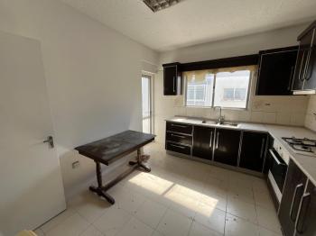 ORTAKÖY' DE AYLIK ÖDEMELİ 3+1 EŞYALI KİRALIK DAİRE 