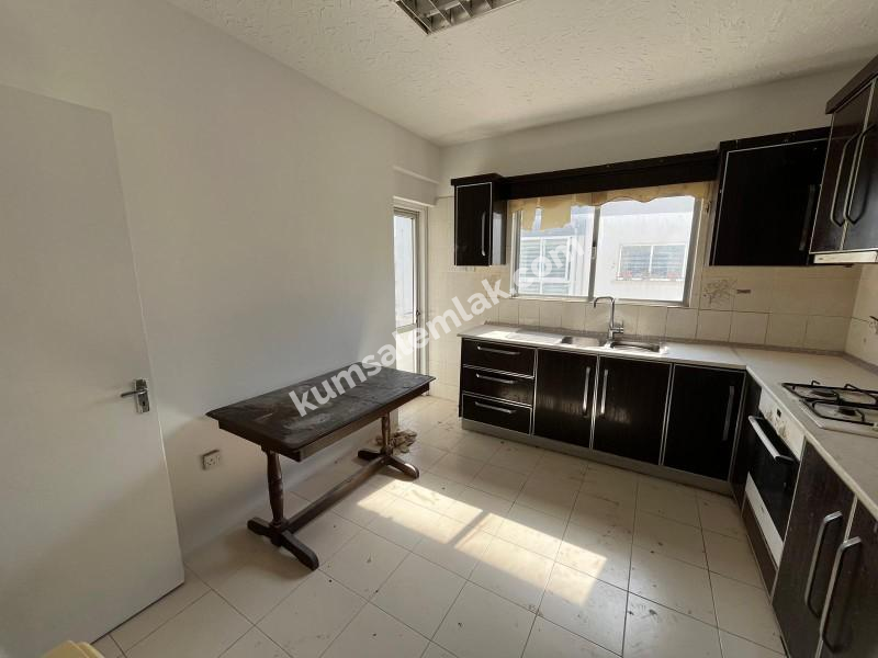 ORTAKÖY' DE AYLIK ÖDEMELİ 3+1 EŞYALI KİRALIK DAİRE 