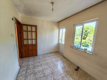 Didim Efeler Seçkin Başak Sitesi'nde Tadilatlık 2+1 Satılık Daire