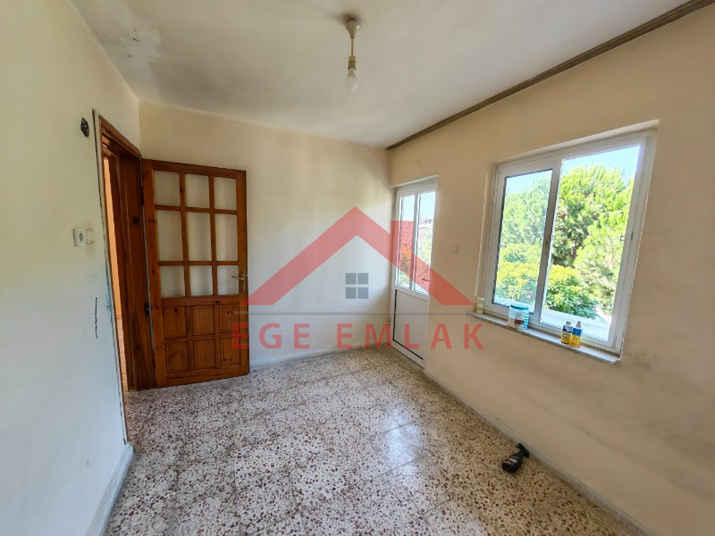 Didim Efeler Seçkin Başak Sitesi'nde Tadilatlık 2+1 Satılık Daire