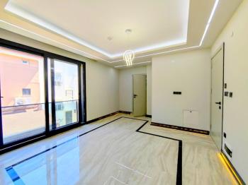 Didim Altınkum’da Deniz Manzaralı Havuzlu Sıfır 4+1 Müstakil Villa