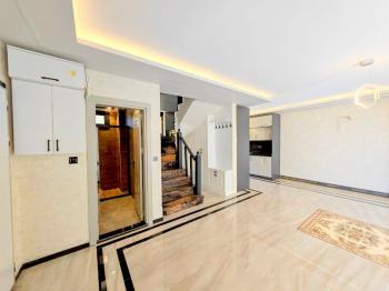 Didim Altınkum’da Deniz Manzaralı Havuzlu Sıfır 4+1 Müstakil Villa