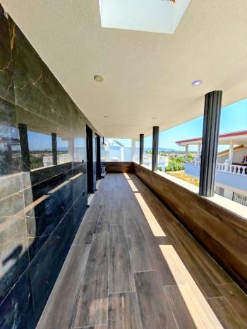 Didim Altınkum’da Deniz Manzaralı Havuzlu Sıfır 4+1 Müstakil Villa