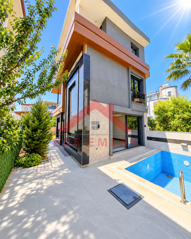 Didim Altınkum’da Deniz Manzaralı Havuzlu Sıfır 4+1 Müstakil Villa