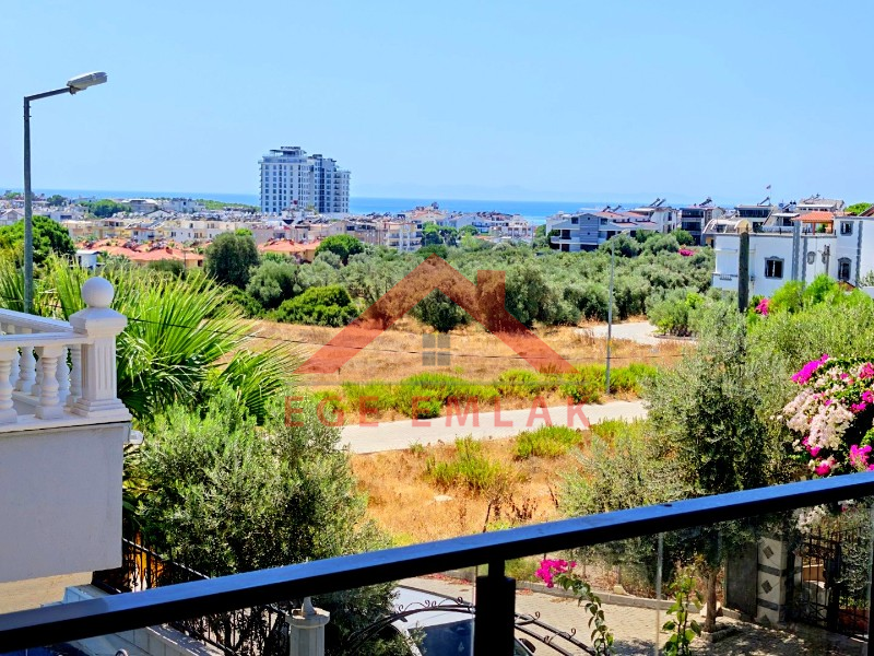 Didim Altınkum’da Deniz Manzaralı Havuzlu Sıfır 4+1 Müstakil Villa