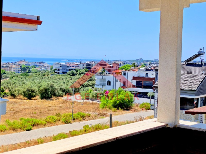 Didim Altınkum’da Deniz Manzaralı Havuzlu Sıfır 4+1 Müstakil Villa