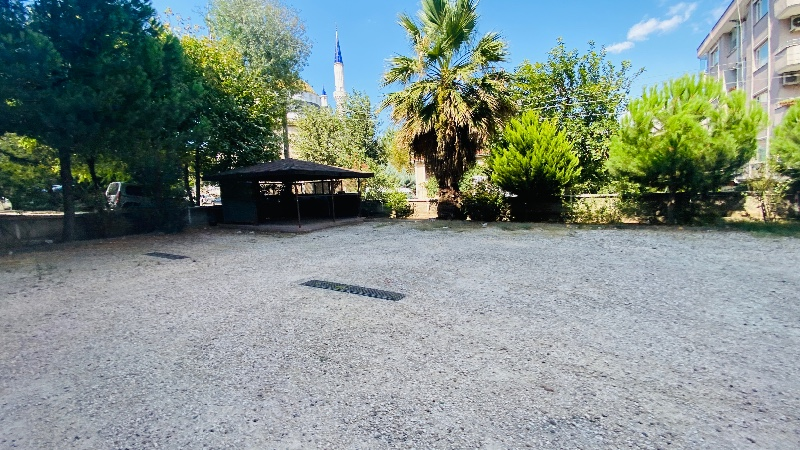 DijitalEmlak’tan Beşevler Konak’ta Satılık 140 m2 masrafsız Daire. 