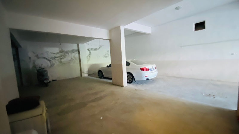 DijitalEmlak’tan Beşevler Konak’ta Satılık 140 m2 masrafsız Daire. 