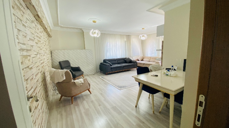 DijitalEmlak’tan Beşevler Konak’ta Satılık 140 m2 masrafsız Daire. 
