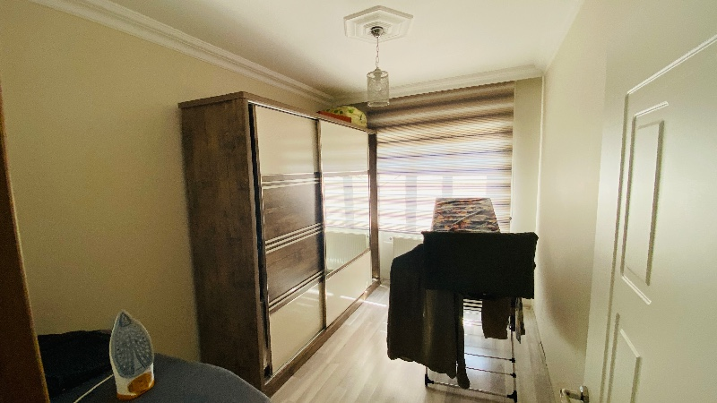 DijitalEmlak’tan Beşevler Konak’ta Satılık 140 m2 masrafsız Daire. 