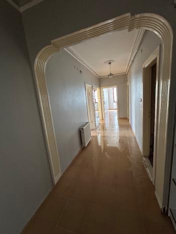 GÜVENAY - ÇORUM İKBAL IŞIKLARINDA SATILIK 3+1 DAİRE 