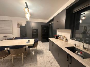 MİNARELİKÖY'DE (DAİRE TAKASINA AÇIK) FUL EŞYALI 3+1 BAHÇELİ MÜSTAKİL EV 