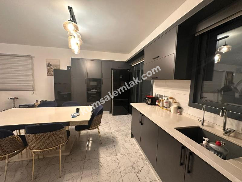 MİNARELİKÖY'DE (DAİRE TAKASINA AÇIK) FUL EŞYALI 3+1 BAHÇELİ MÜSTAKİL EV 