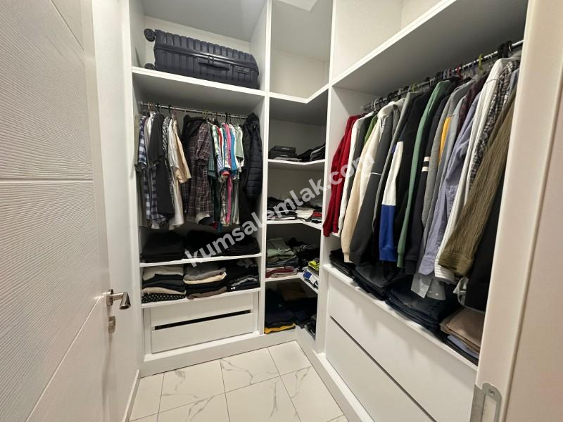 MİNARELİKÖY'DE (DAİRE TAKASINA AÇIK) FUL EŞYALI 3+1 BAHÇELİ MÜSTAKİL EV 