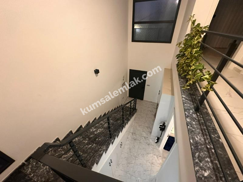 MİNARELİKÖY'DE (DAİRE TAKASINA AÇIK) FUL EŞYALI 3+1 BAHÇELİ MÜSTAKİL EV 
