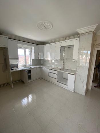 GÜVENAY - ÇORUM KARAKEÇİLİ MAHALLESİ FATİH CADDESİ ÜZERİ 3+1  KİRALIK DAİRE