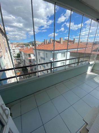 GÜVENAY - ÇORUM KARAKEÇİLİ MAHALLESİ FATİH CADDESİ ÜZERİ 3+1  KİRALIK DAİRE