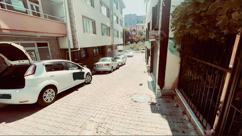 ARSA PARASINA DÜKKAN + 4 KAT İMARLI ARSA! İSTANBUL'UN YANINDA, MERKEZDE 10 NUMARA YATIRIM