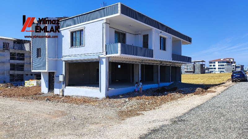 YILMAZ EMLAK'TAN TURGUT ÖZAL MAH. KÖŞEBAŞI 170 m² KİRALIK DÜKKAN