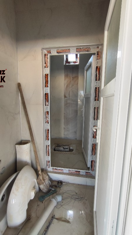 YILMAZ EMLAK'TAN TURGUT ÖZAL MAH. KÖŞEBAŞI 170 m² KİRALIK DÜKKAN