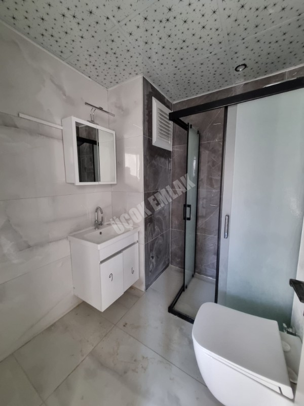 AFYON ÜÇOK EMLAKTAN FATİH MAH 3+1 110M² SIFIR EBEVEYN BANYOLU SATILIK DAİRE 