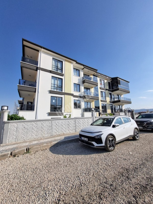 AFYON ÜÇOK EMLAKTAN FATİH MAH 3+1 110M² SIFIR EBEVEYN BANYOLU SATILIK DAİRE 