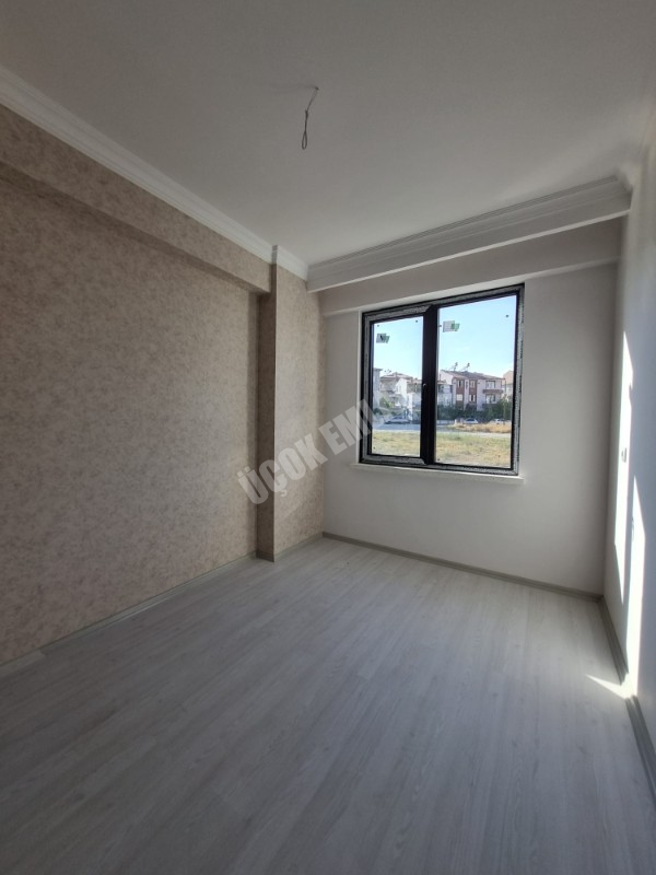 AFYON ÜÇOK EMLAKTAN FATİH MAH 3+1 110M² SIFIR EBEVEYN BANYOLU SATILIK DAİRE 