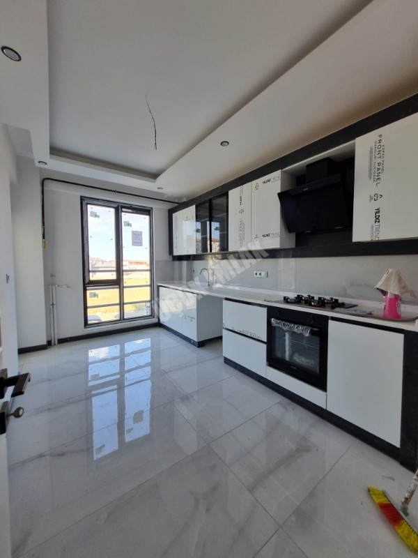 AFYON ÜÇOK EMLAKTAN FATİH MAH 3+1 110M² SIFIR EBEVEYN BANYOLU SATILIK DAİRE 